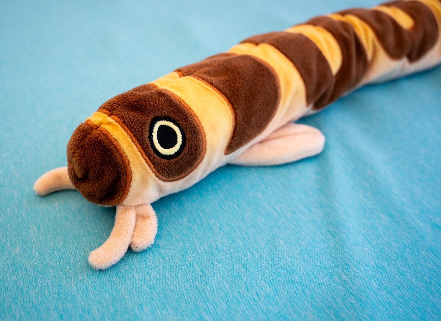 [PREORDER] Kuhli Loach Neck Pillow Plush